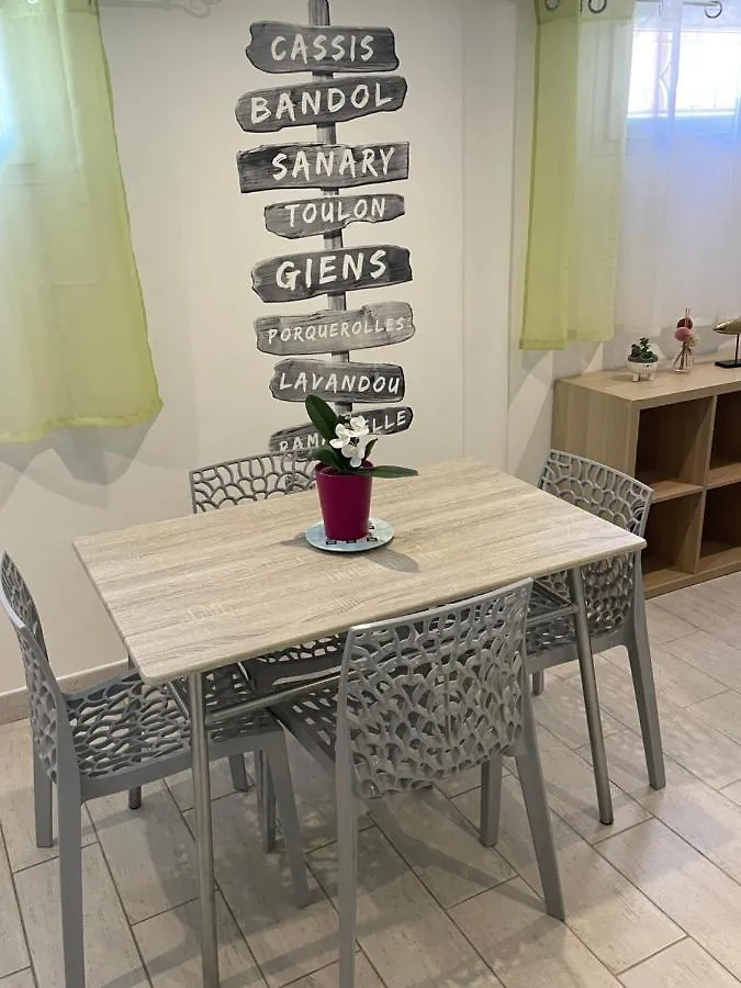 Apartman Appartement De 45 M2 En Rez-De-Villa Avec Jardin Hyères Franciaország